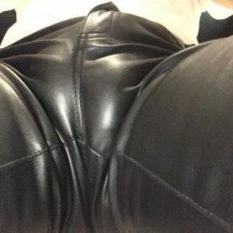leather King, 38