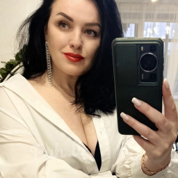 Anastasia, 39