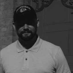 Viktor, 40