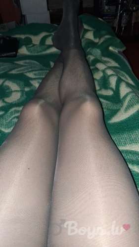 Varbūt ir kāda sieviete vai vīrietis ,  kas vēlas atdot savas sasvīdušās zeķes, …