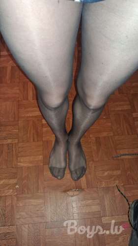 Sveiki! Meklēju sev lietotas, jaunas, netiras, saplēstas sieviešu zekubikses. Es...